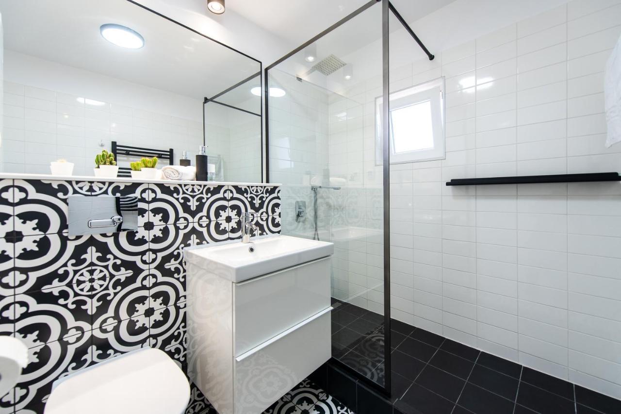 Central Chic Otopeni - Self Check-In, Netflix, Hbo Max Exterior photo